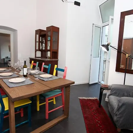 Charming Flat At Santa Teresa Old Town