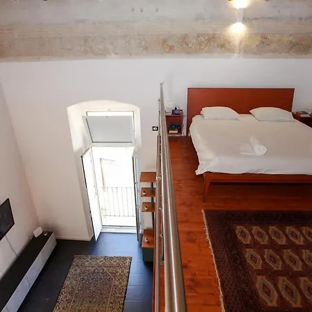 Apartmán Charming Flat At Santa Teresa Old Town