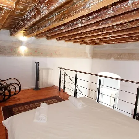 Apartmán Charming Flat At Santa Teresa Old Town *